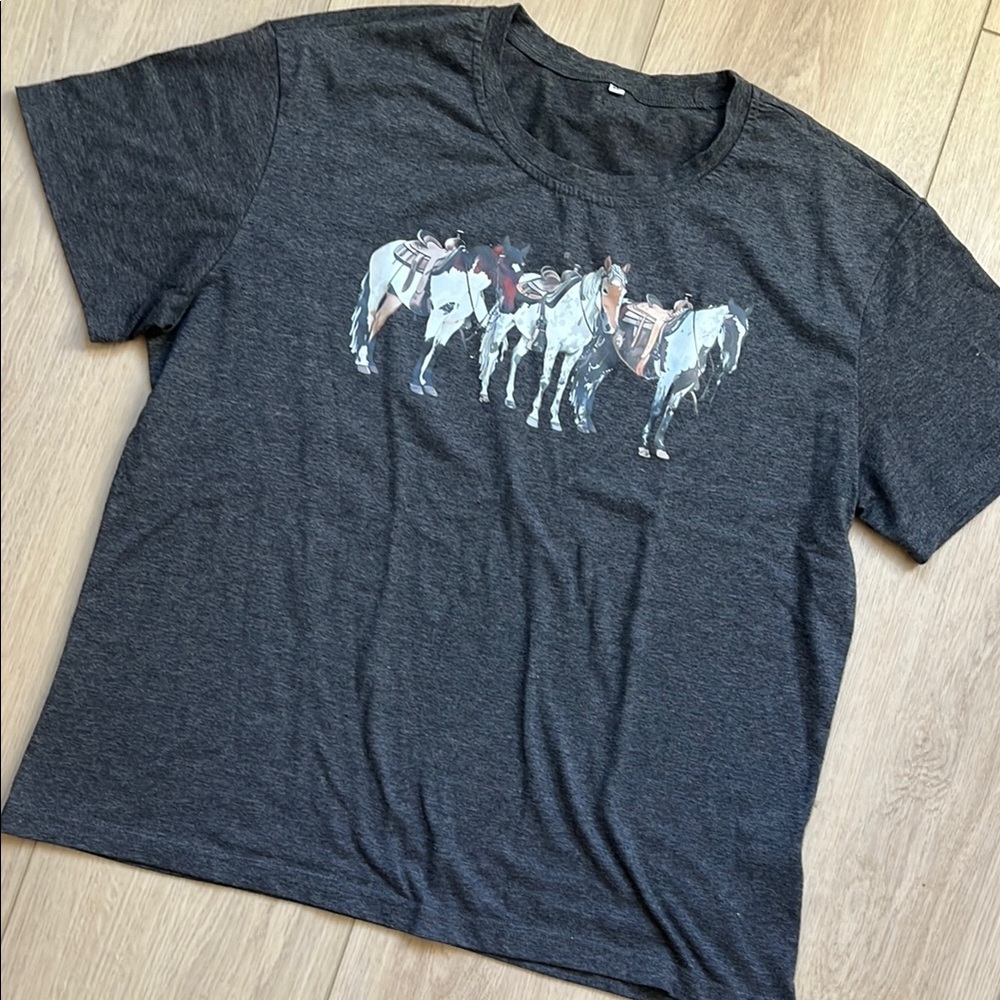 Gray Graphic Horse Short Sleeve Tee Shirt equestrian Size XL